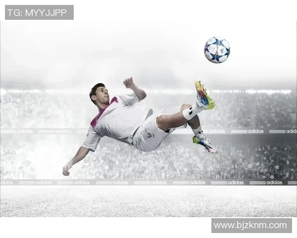 足球巨星荣耀时刻高清海报集聚展现精彩比赛瞬间 足球巨星荣耀时刻高清海报集聚展现精彩比赛瞬间