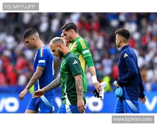 足球明星赛场呕吐瞬间集锦：运动压力与极限挑战的真实写照